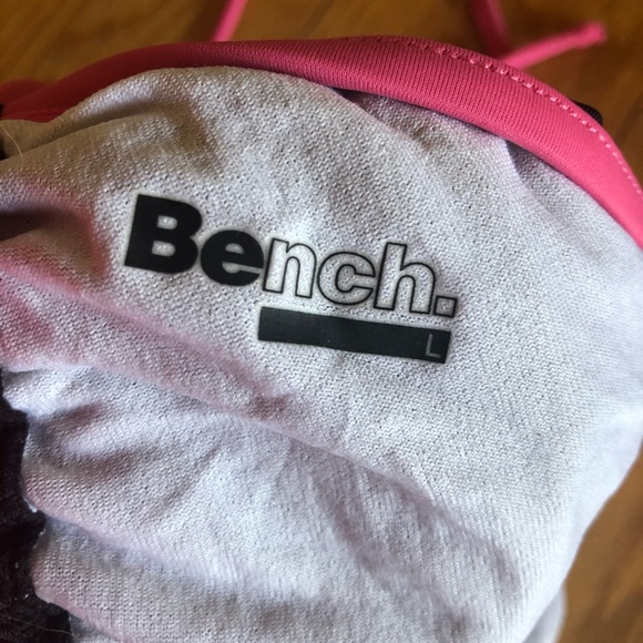 Bench Bikini - Picture 3 of 3